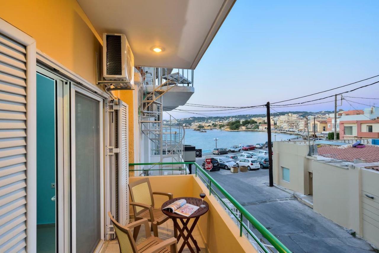 Ferienwohnung SEASIDE Old Venetian Harbour 1st Floor Chania  Exterior foto
